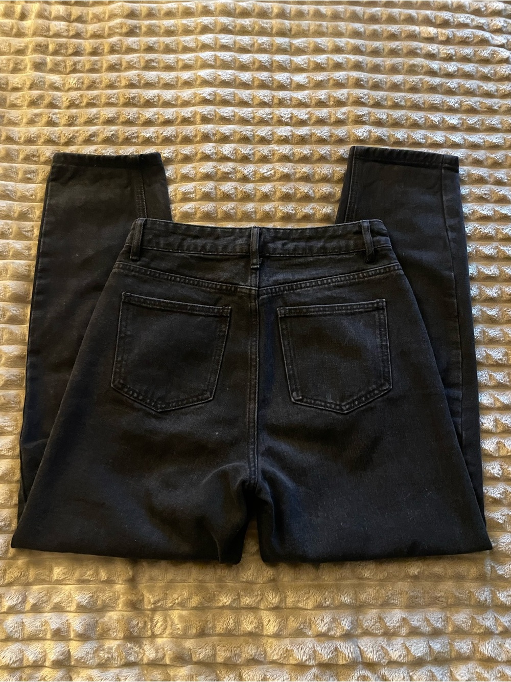 SHEIN | Women’s Black Distressed High-Waist Jeans | Straight Leg Jeans - Picture 4 of 16